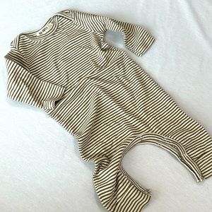 BABY NEUTRAL ONESIE